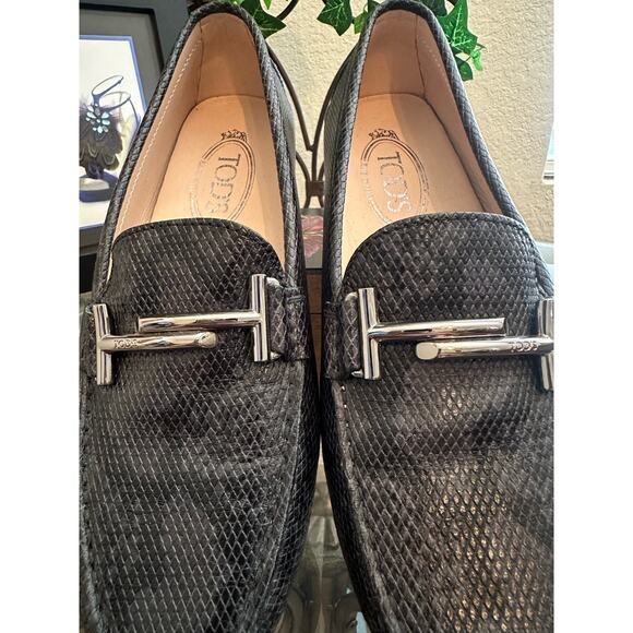 TOD'S Gommino Sliver Double T Leather Python Snake Effect Driving Shoes US 8 38 - Picture 3 of 9